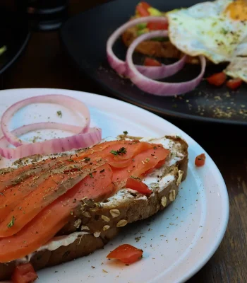 Qulture Lounge & cafe