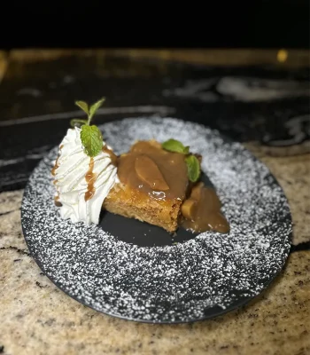 Qulture-lounge-bar-dessert