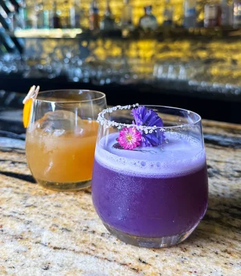 Qulture restaurant and bar drinks